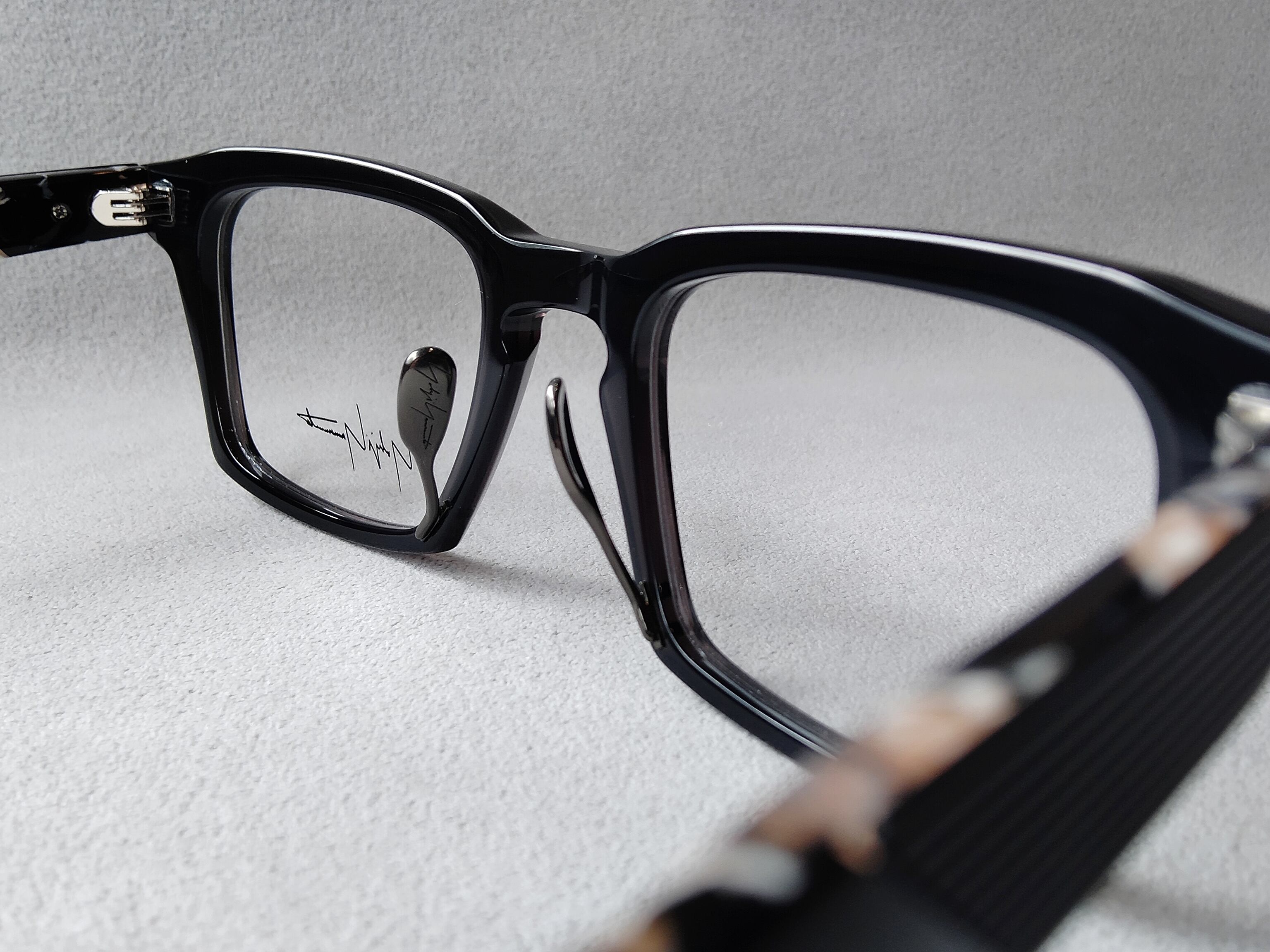 YOHJI YAMAMOTO (ヨウジヤマモト) EYEWEAR『19-0085/1.CLEAR BLACK