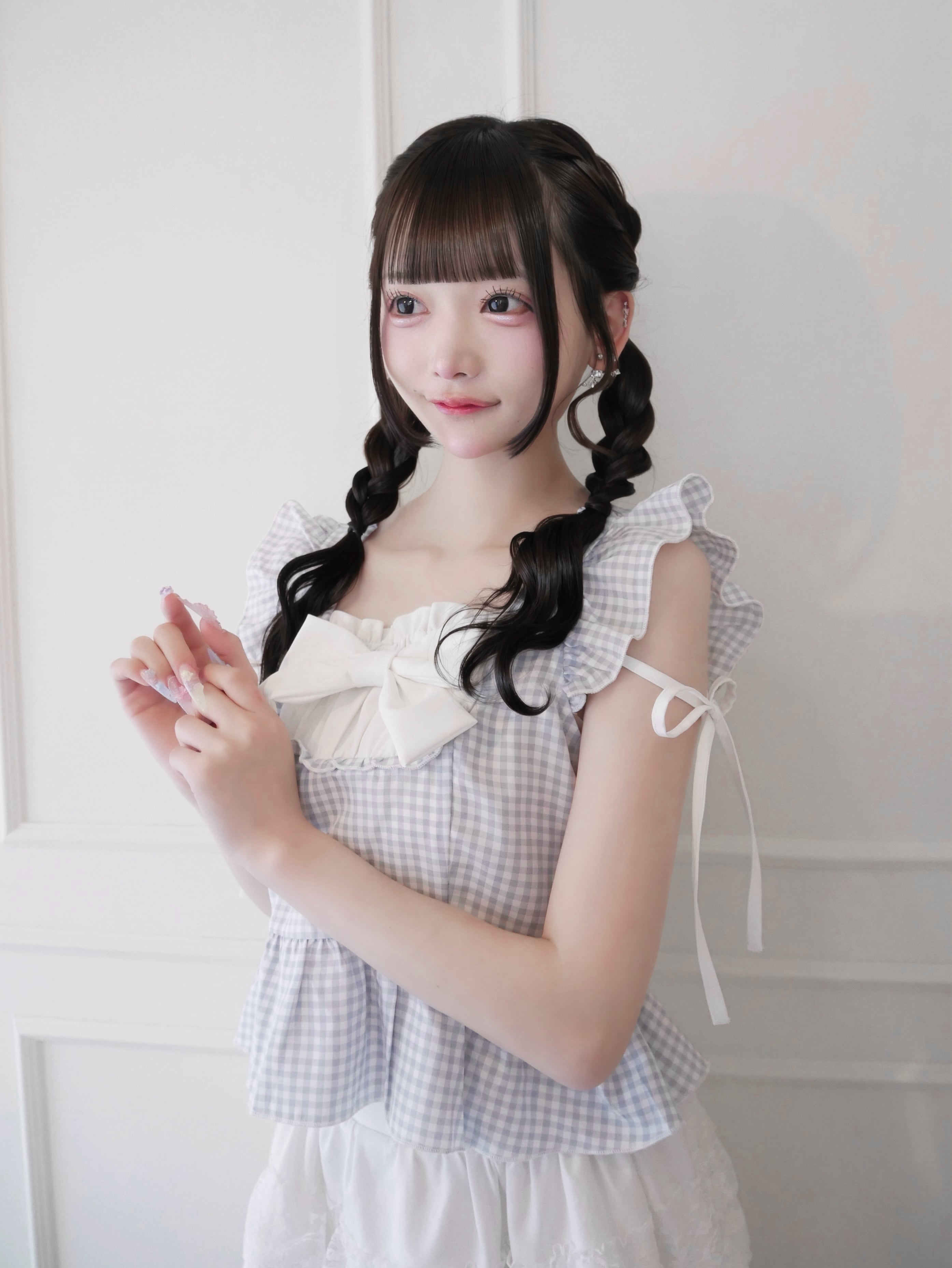 frill ribbon blouse
