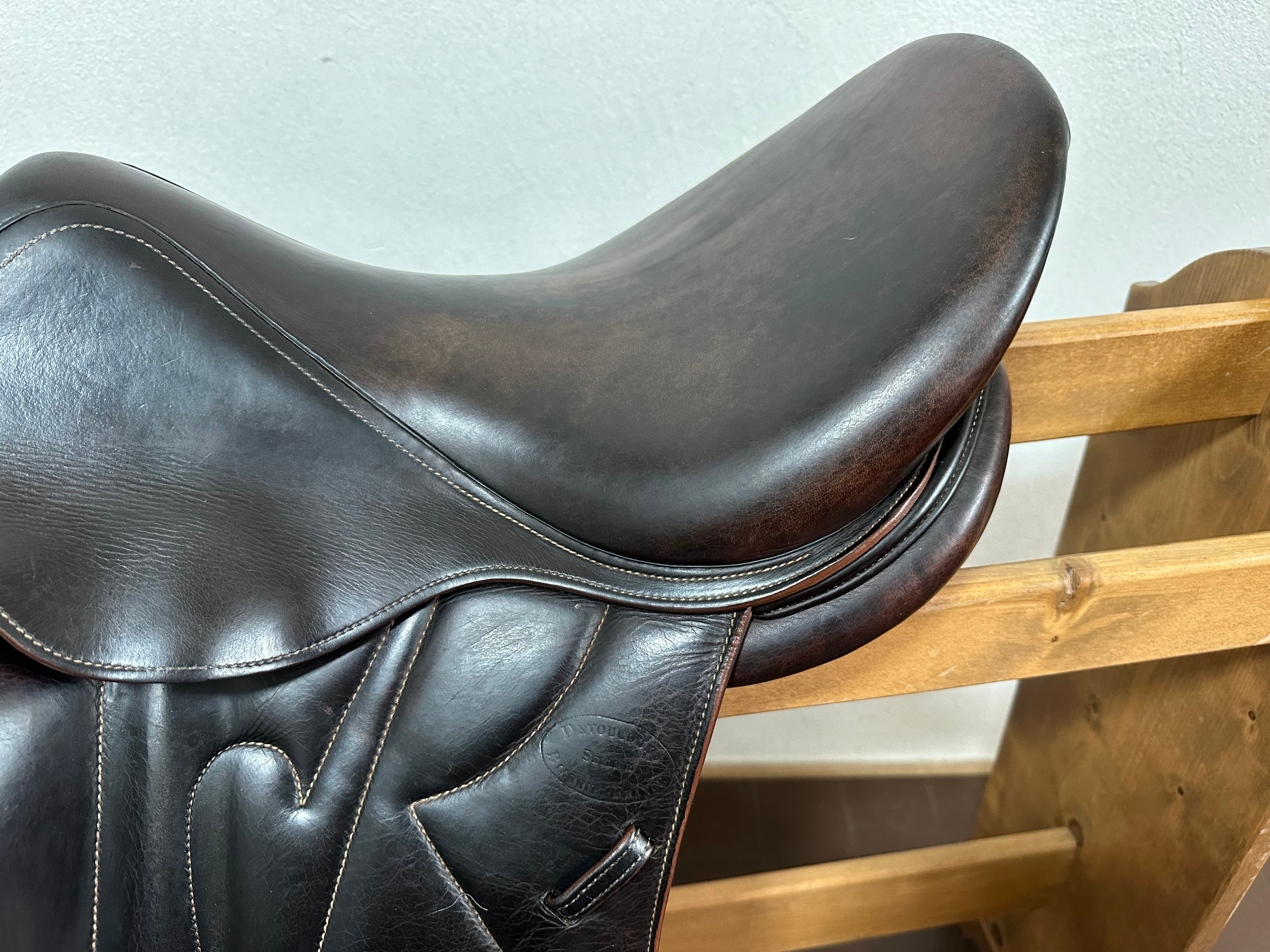 DEVOUCOUX（デボクー） 覆える マキラ S 馬場鞍 乗馬用品