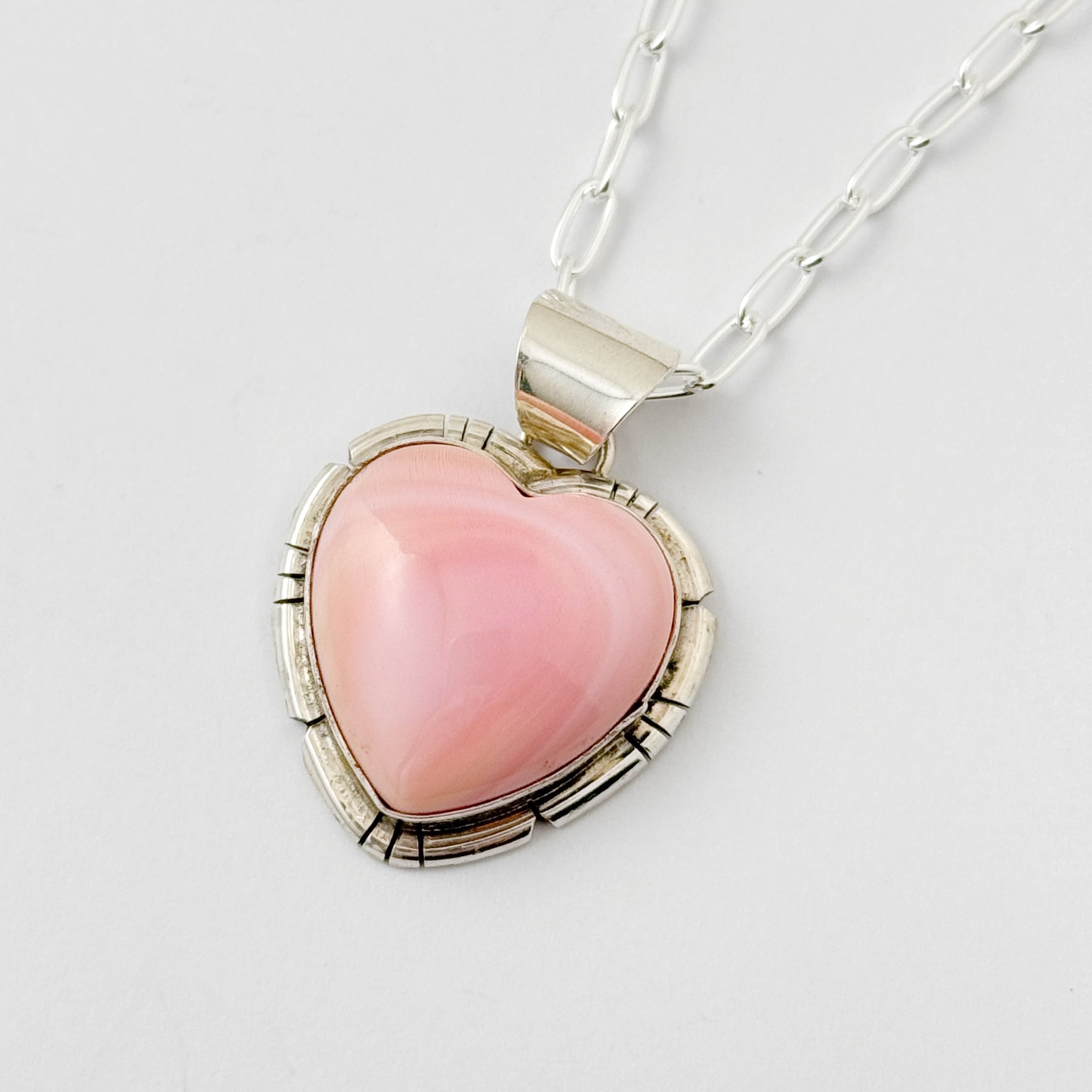 Indian Jewelry 》一点物 BIG ハート コンクシェル ペンダント