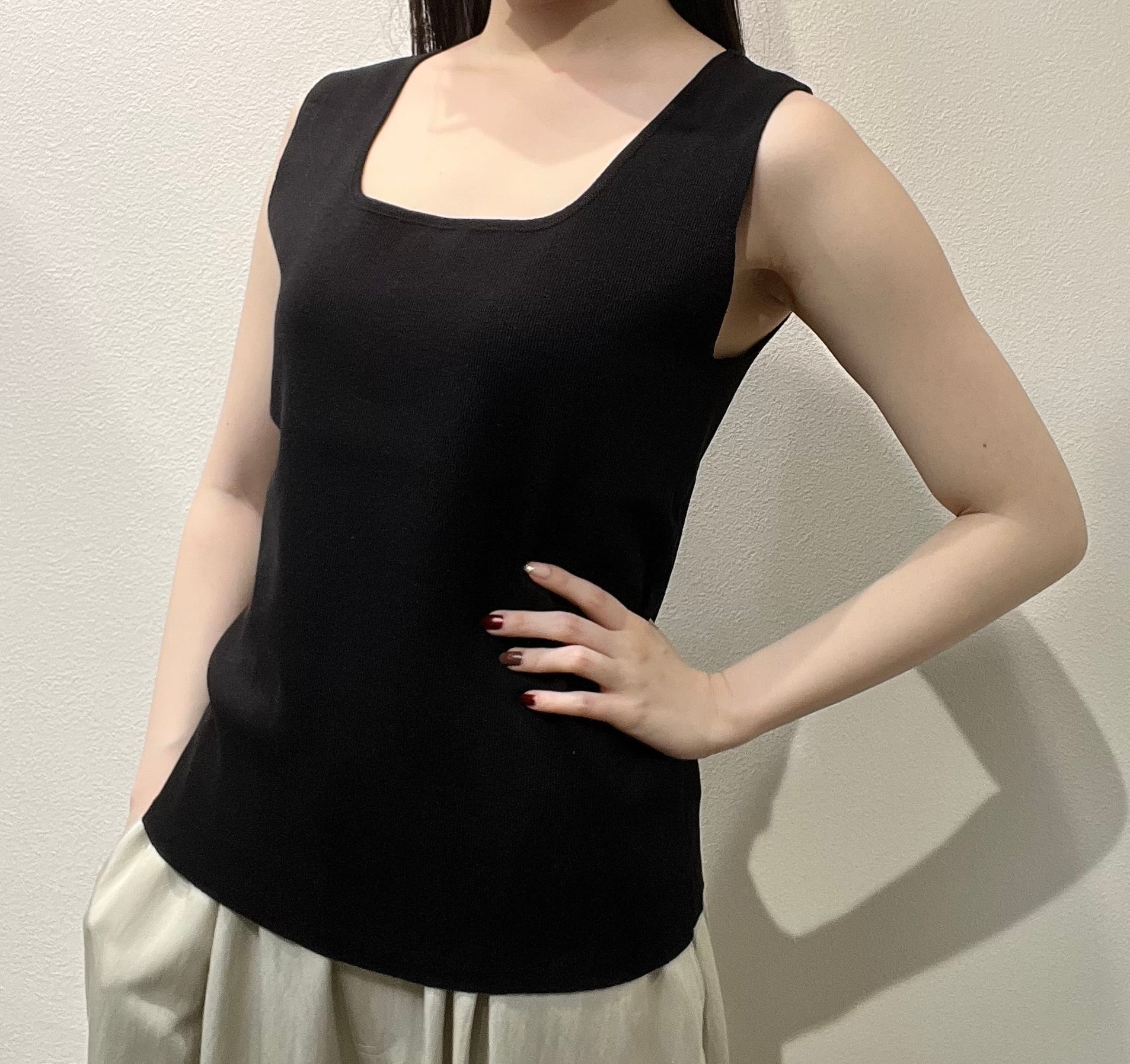 CLOCHE】スクエアニットタンクトップ 612-85520 | Posie dress