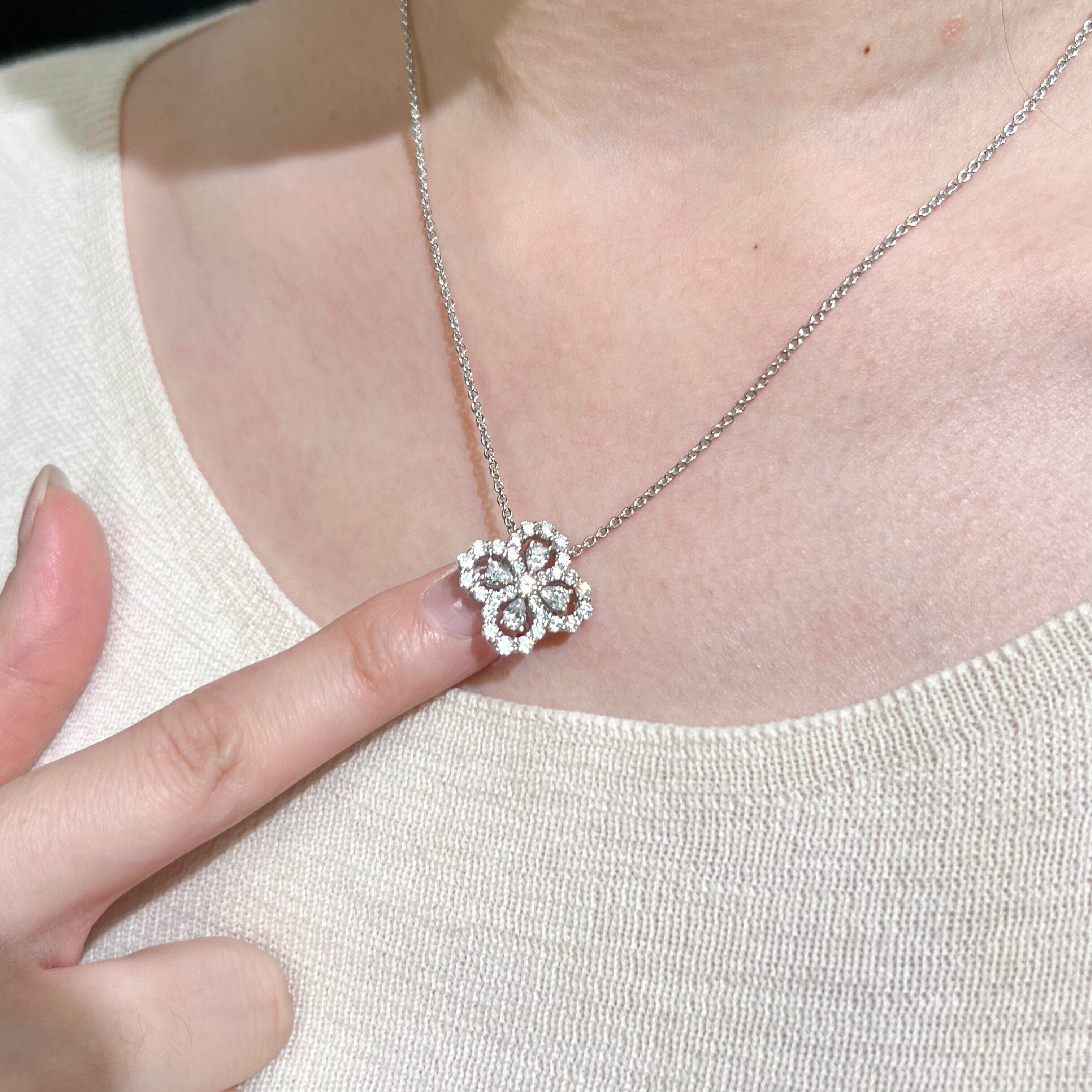 Silver925モアサナイトクロバーモチーフネックレス | hoshine