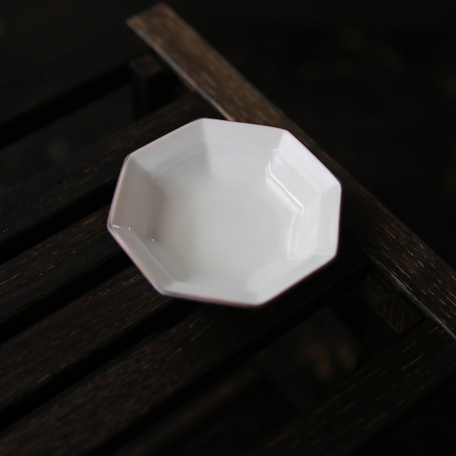 NOVEM - Kutani Pottery / 八角皿 S  (made in Japan)