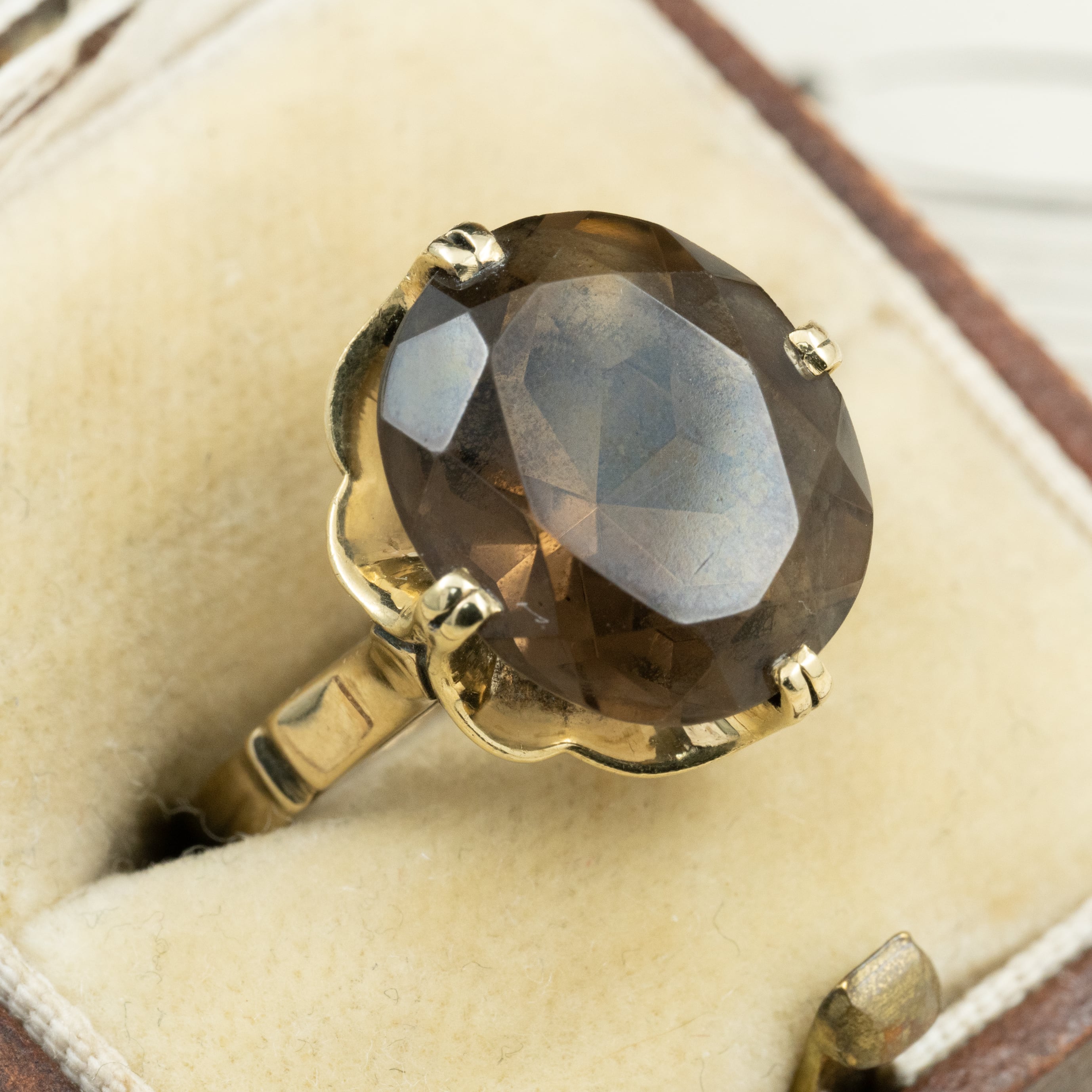 14金 スモーキークォーツ レトロデザイン ヴィンテージ リング 指輪〜大人の女性の指先にそっと咲いた一輪の花に〜 MOR00648