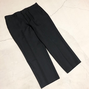 ⊕LEVI'S BLACK ACTION SLACKS