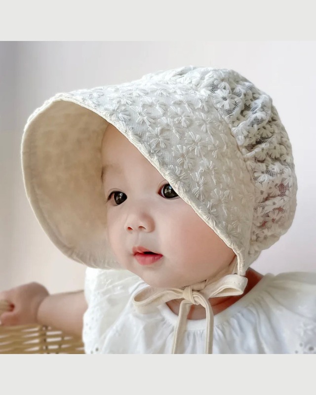 お花レースのボンネット帽