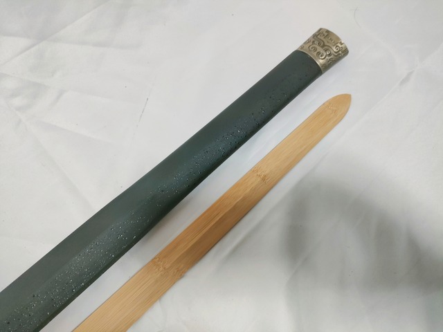 漢剣 黒石目鞘 竹光刀身 模造刀 中国剣