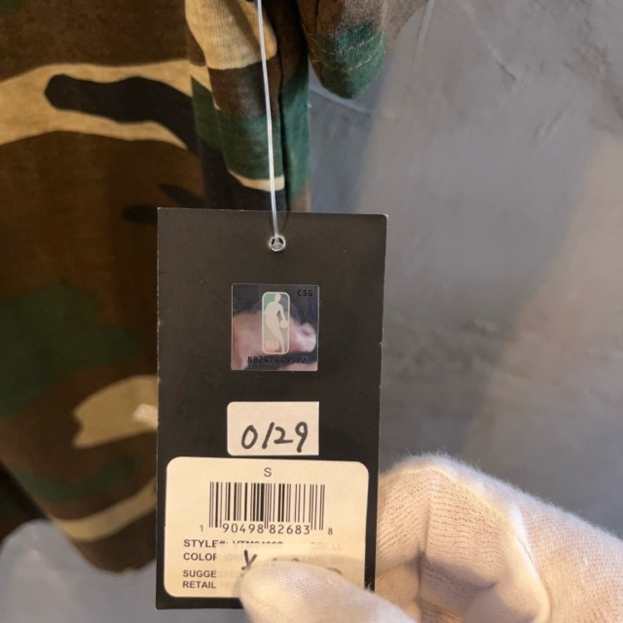 Los Angeles Lakers 迷彩（カモフラージュ）グラフィック Tシャツ