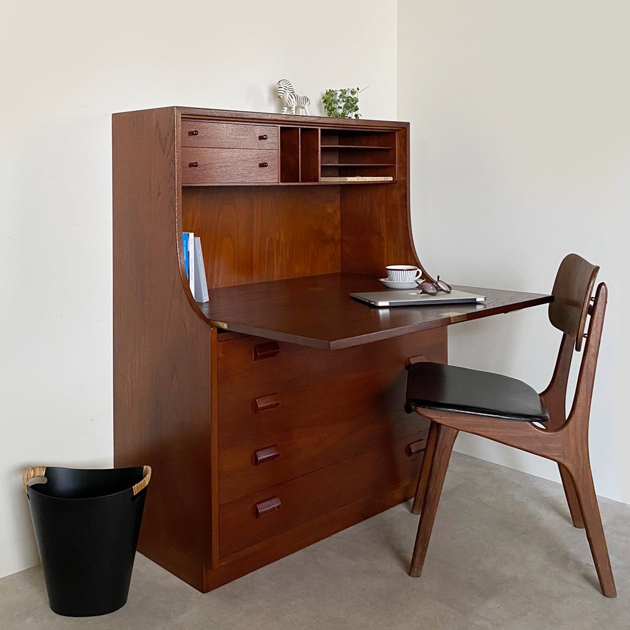 ボーエモーエンセン チークのビューロー Bureau by Borge Mogensen