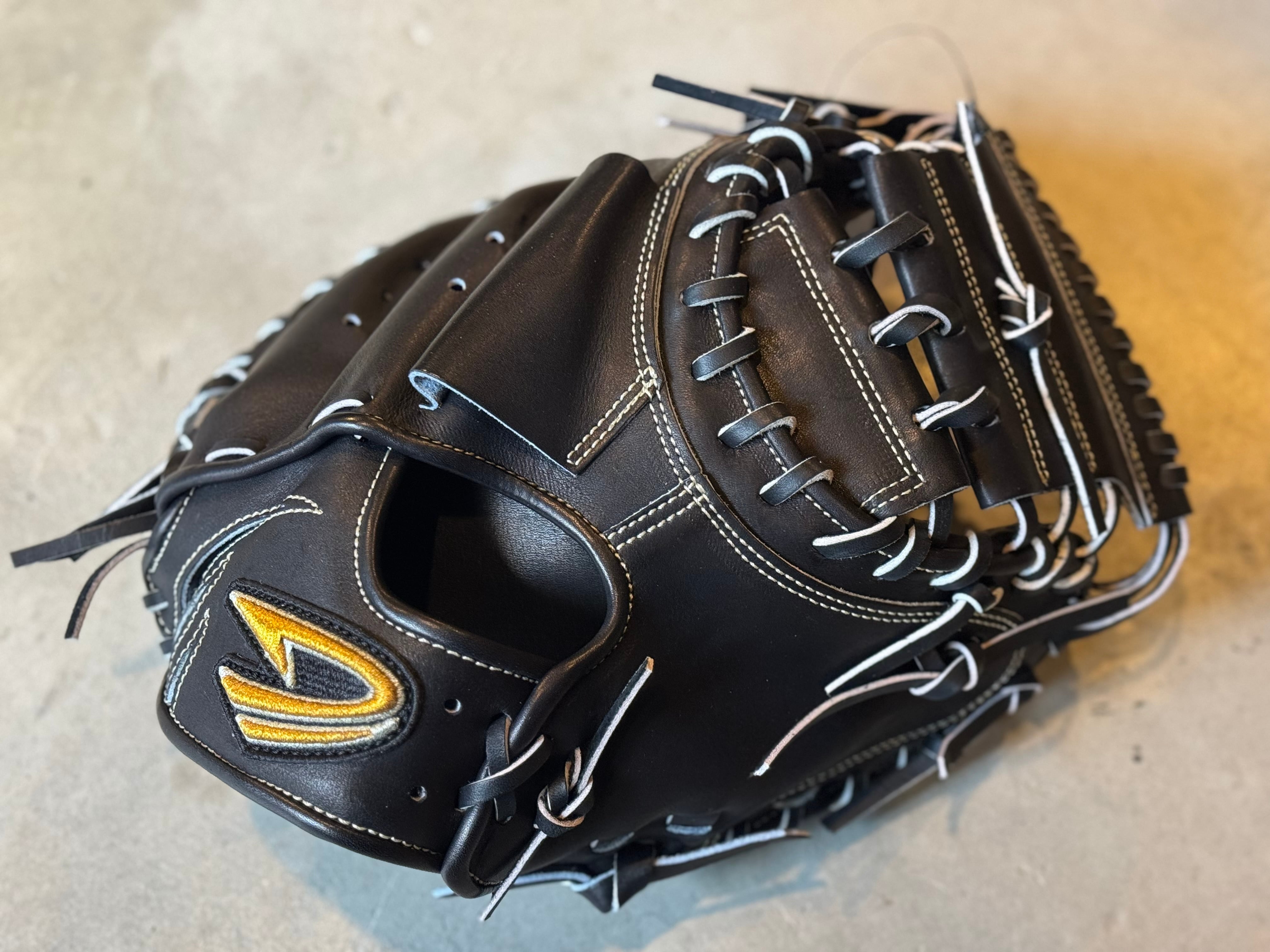 クローン9810(キャット) ②デカグローブ 