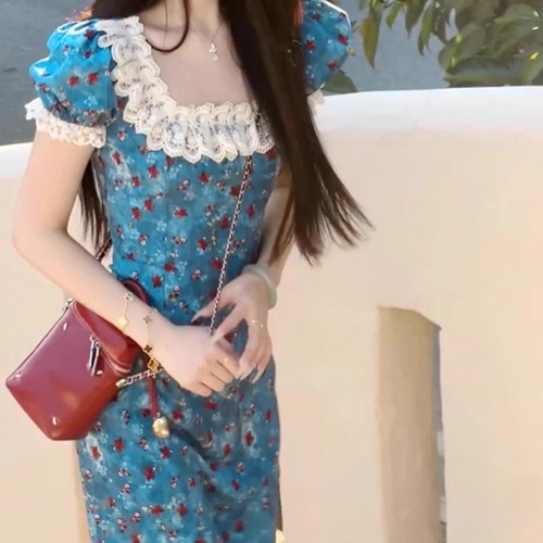 レーススクエアネックフローラルパフワンピ ・70449