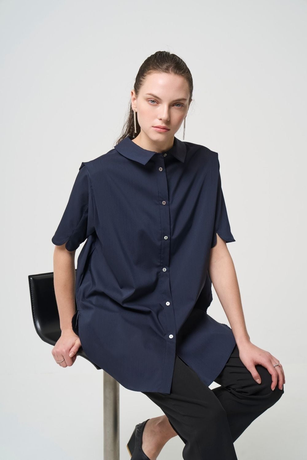 megumegu25様 5月上旬お届け予定 2way Collar Blouse - NAVY | seven dot - ライフ