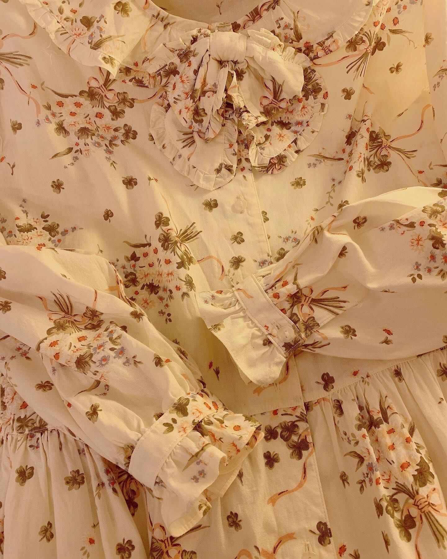 marguerite bouquet frill cotton one-piece