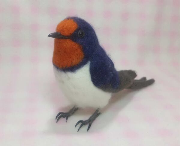 受注作成品】 ツバメ 燕 野鳥 リアルサイズ♪ 羊毛フィギュア 野鳥 1/1