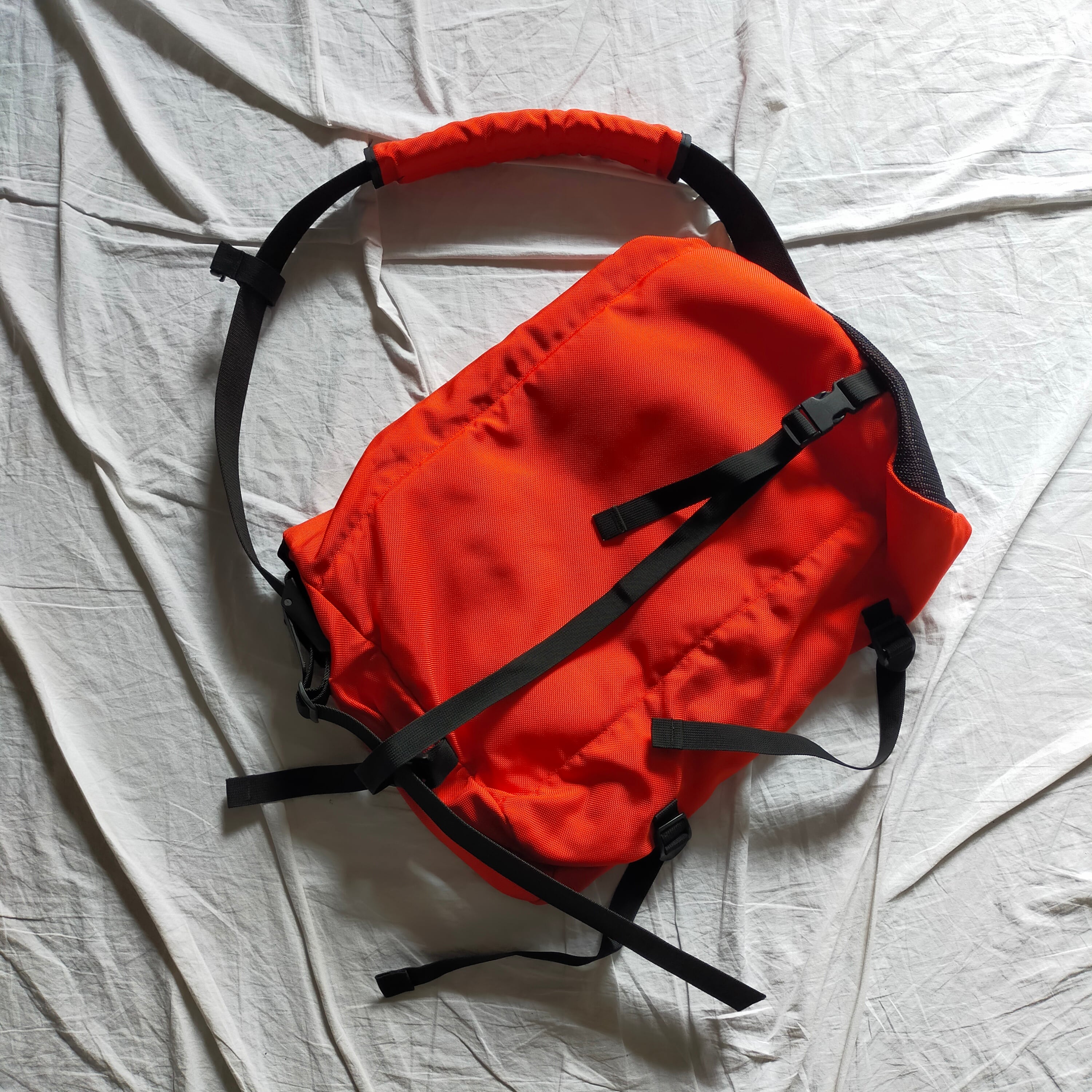 00s patagonia criticalmass messenger bag | somnolence