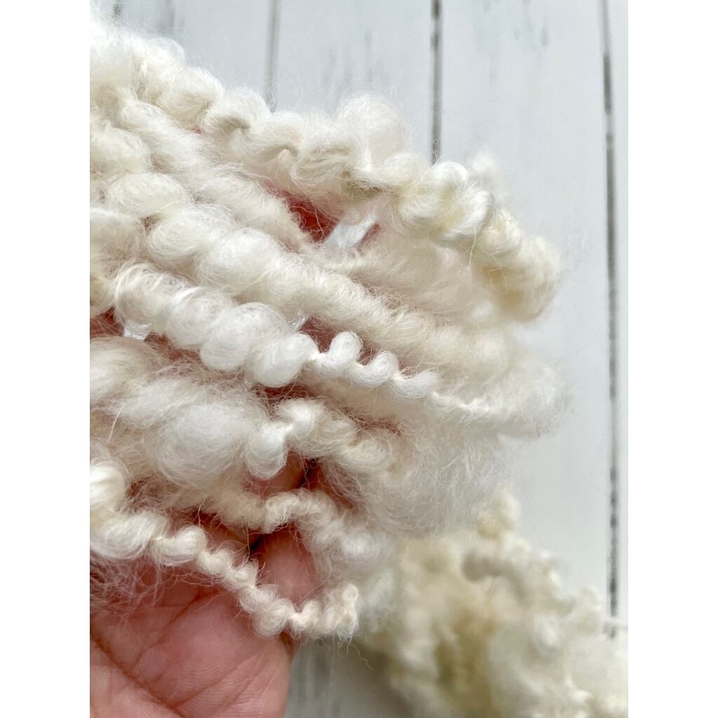 アートヤーン 手紡ぎ糸【21-1121】