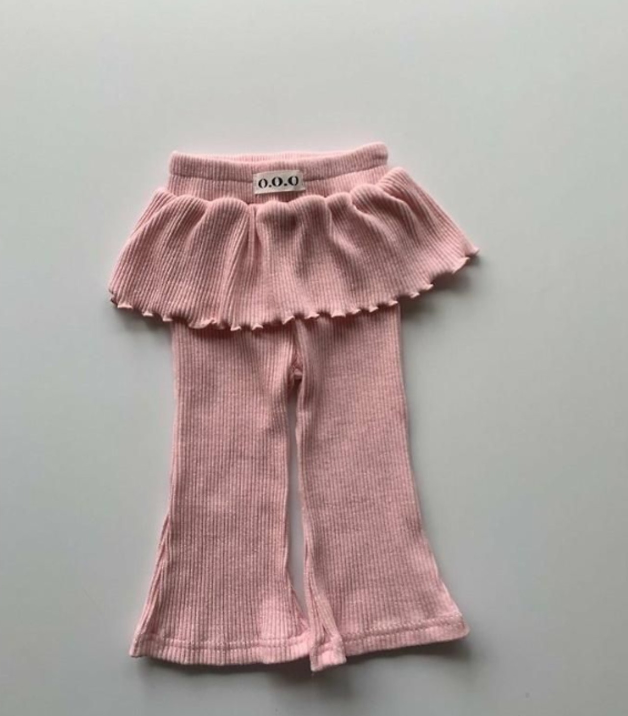 【取寄/韓国直送】O.O.O カラメルパンツ｜秋服｜韓国子供服｜26/AT