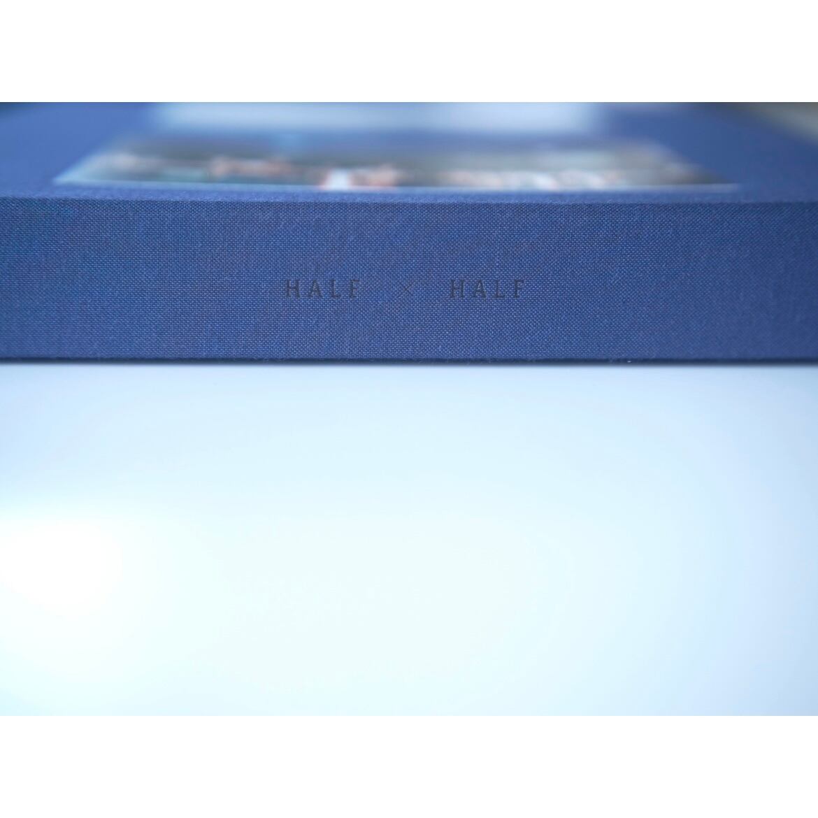 写真集『HALF × HALF』BOXセット  ver.01 （サイン入り）