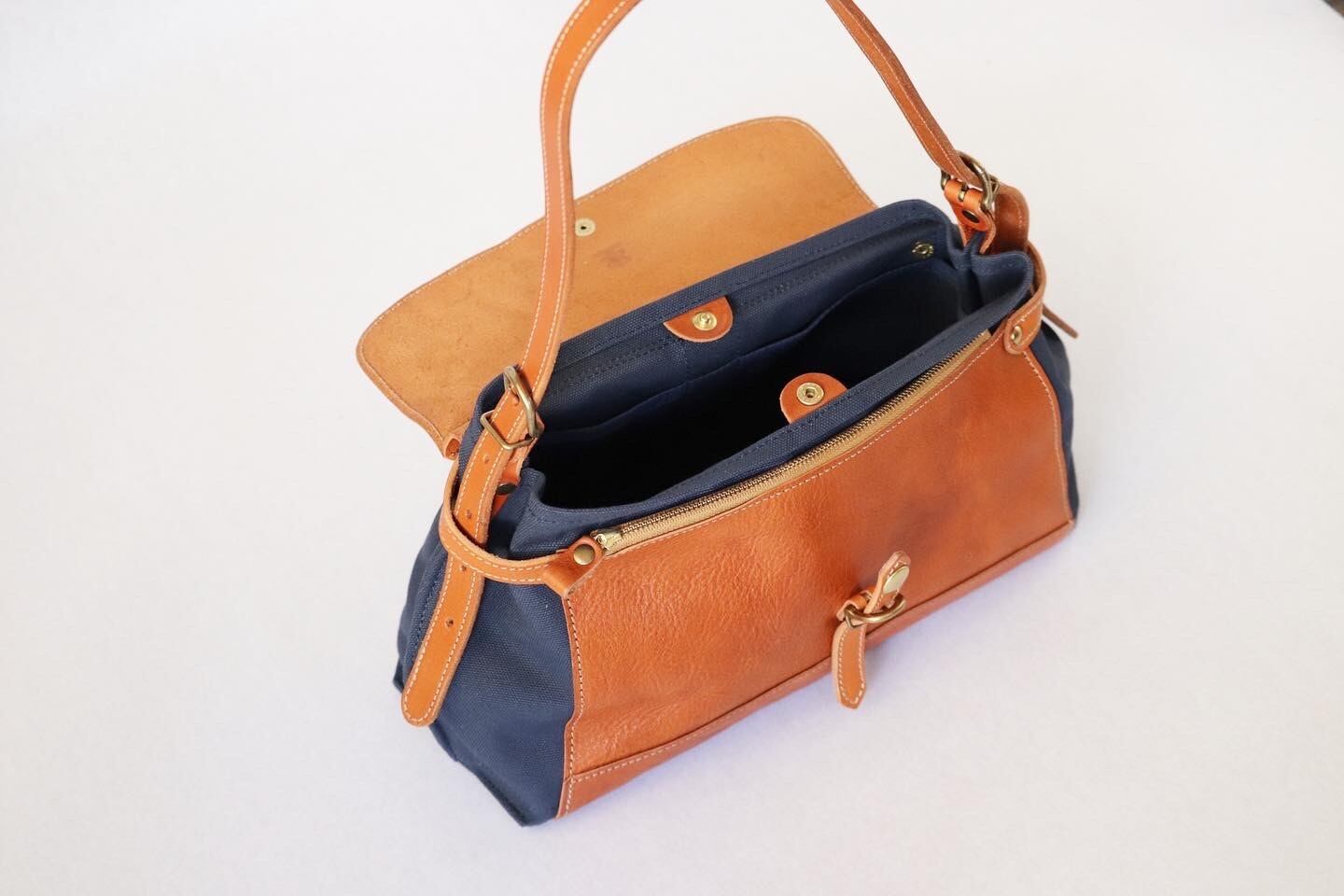 NC-021 / 2way Flap Shoulder Bag | LEDER MAKES