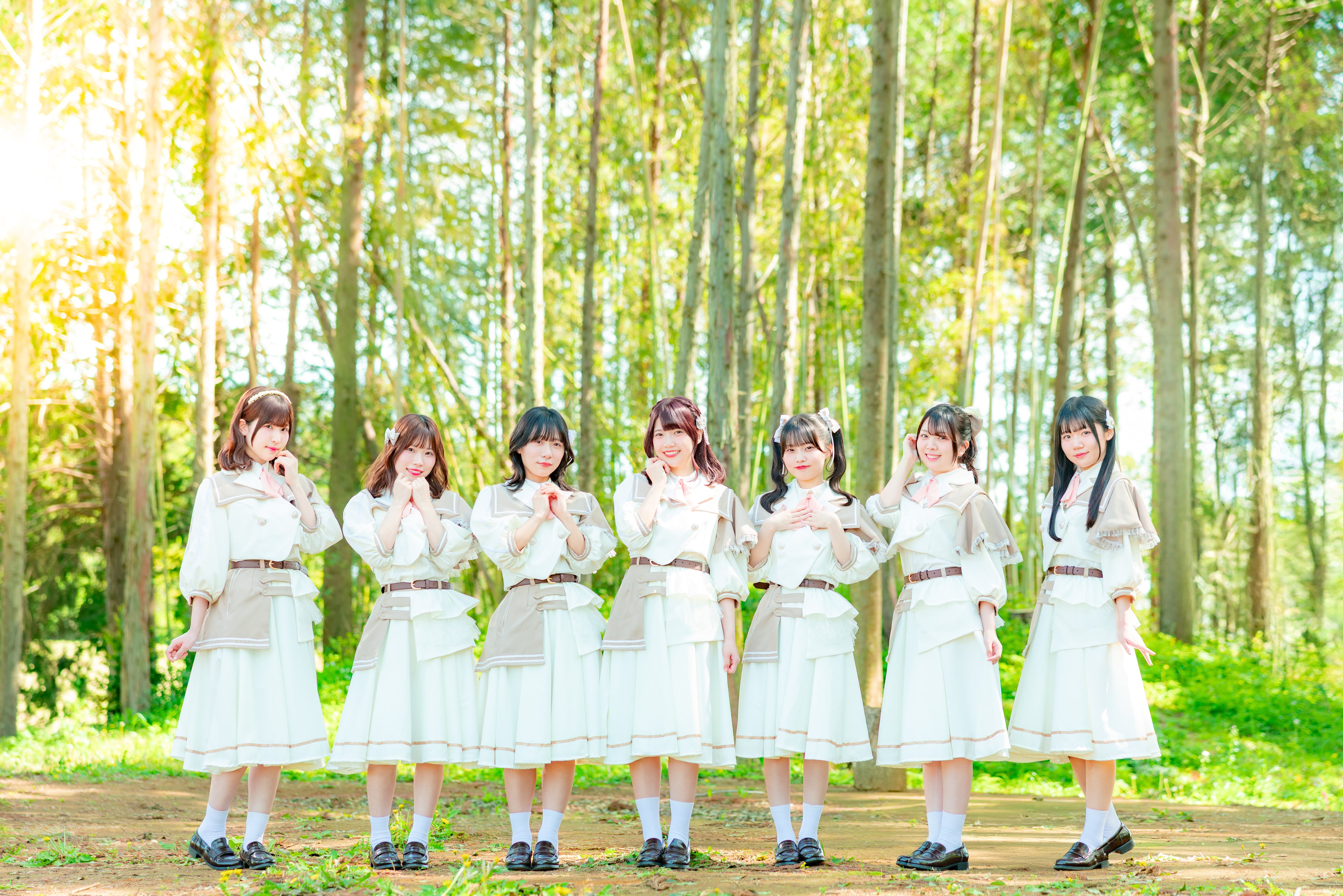 【限りなく白く 亀子にか チェキ18枚セット】 6/18(水)オンラインチェキ | 限りなく白く オンラインショップ