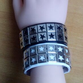 ブレスレット 星型 スター 2連 2列 ブラック 黒