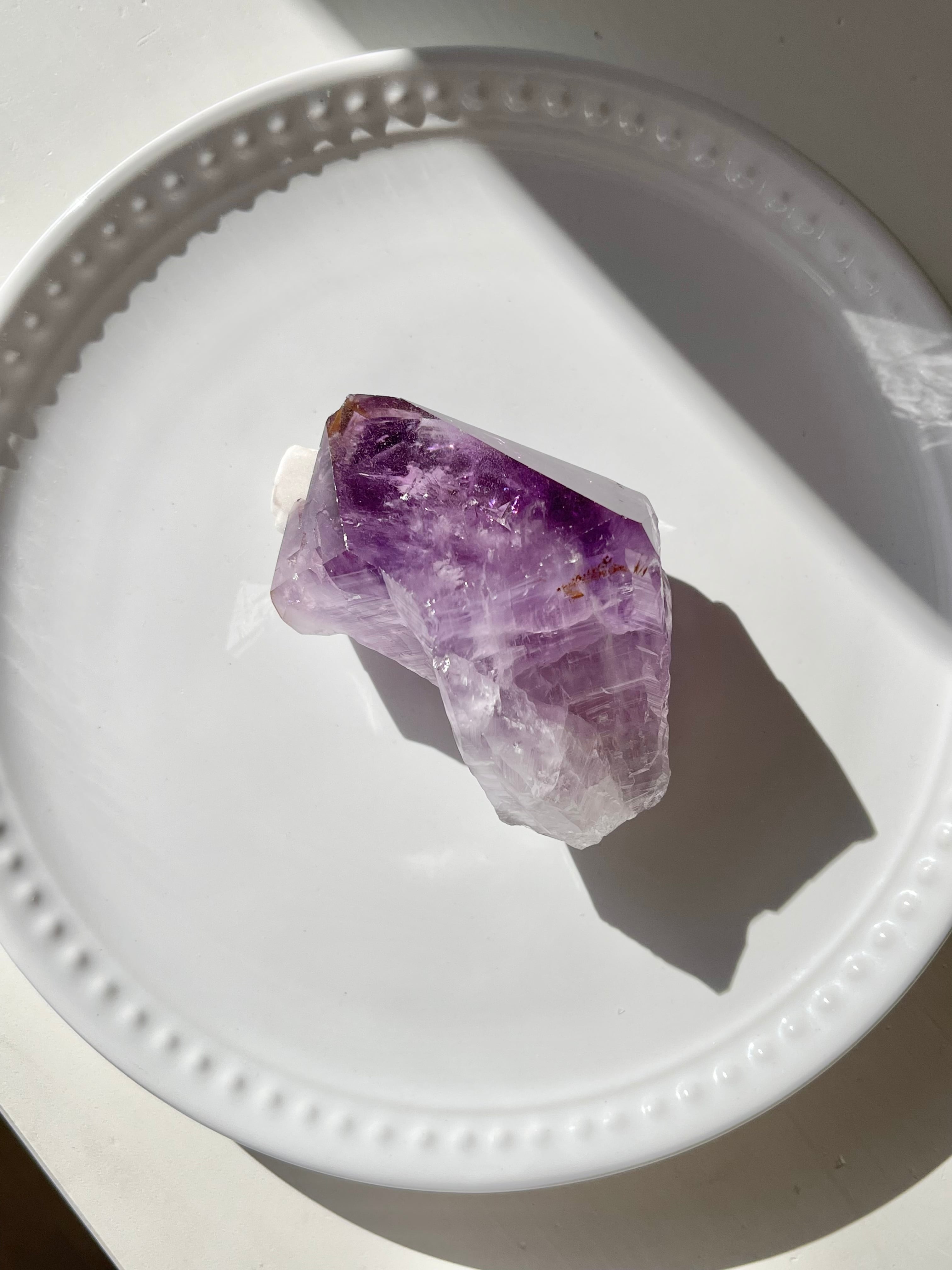 カルサイトオンアメシスト/ square calcite on amethyst