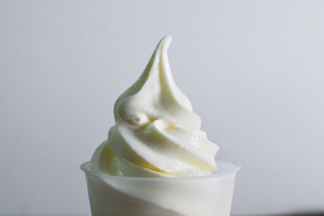 【自然放牧生乳】無添加 四季のカップソフトクリーム 8個