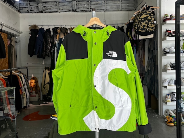 Supreme × TNE NORHT FACE S LOGO MOUNTAIN JACKET LIME MEDIUM 63020