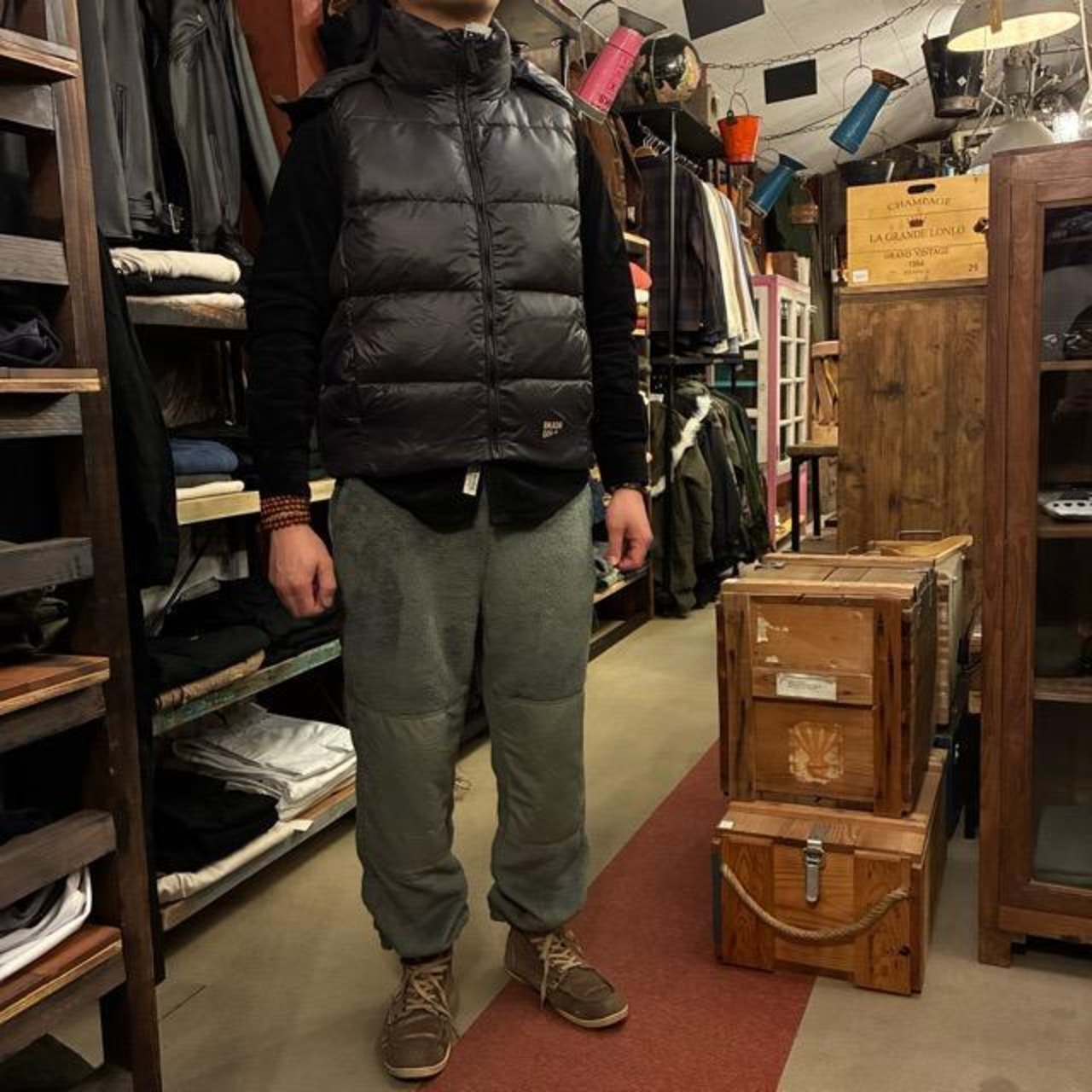 TOPANGA Men's Gold Lining Black Hooded Down Vest Quilting Vest Feather Outer