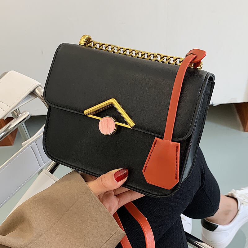 ウエスタンスタイルのセンススモールバッグレディース2020人気のワイルドメッセンジャーバッグチェーンファッションスモールスクエアバッグの新しい流行バージョン Tiancai_Wing_Bag53027139012