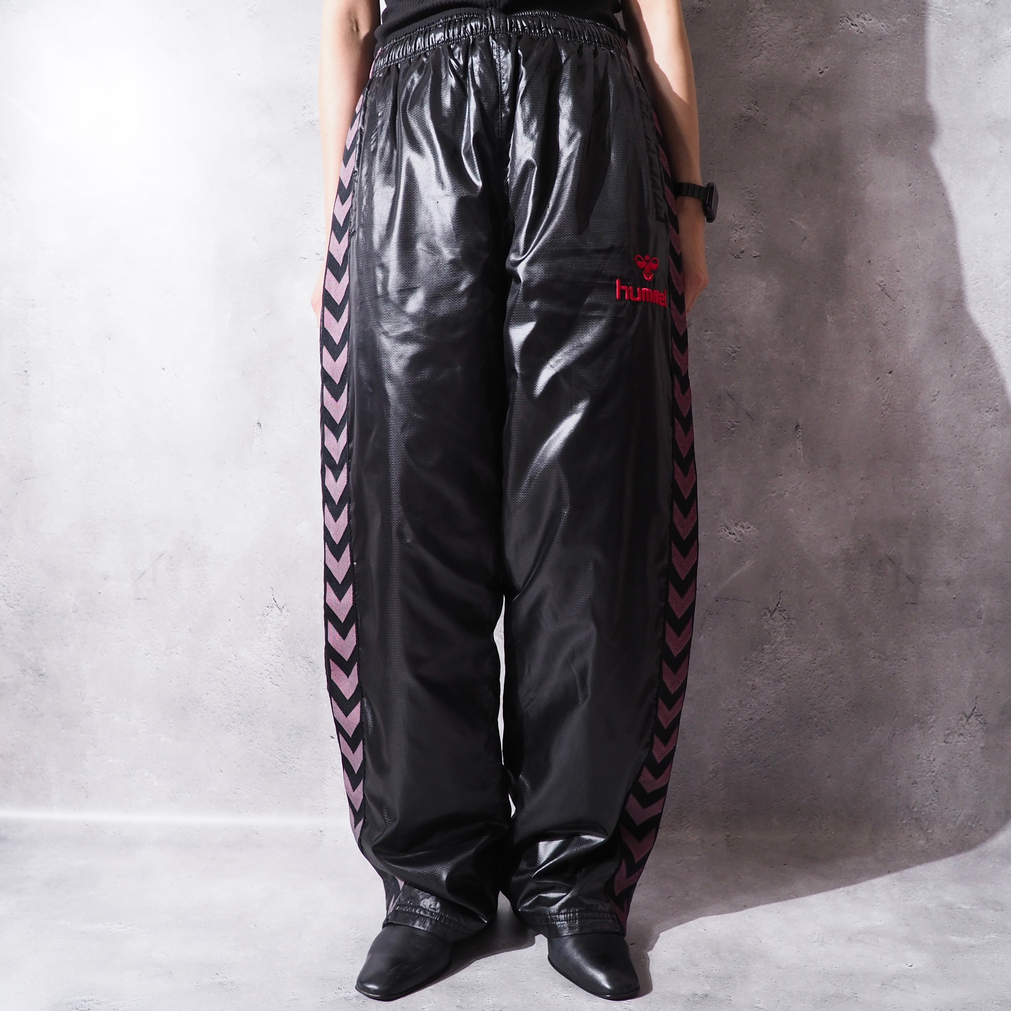 ” hummel ” arrow line × logo embroidery track gross pants