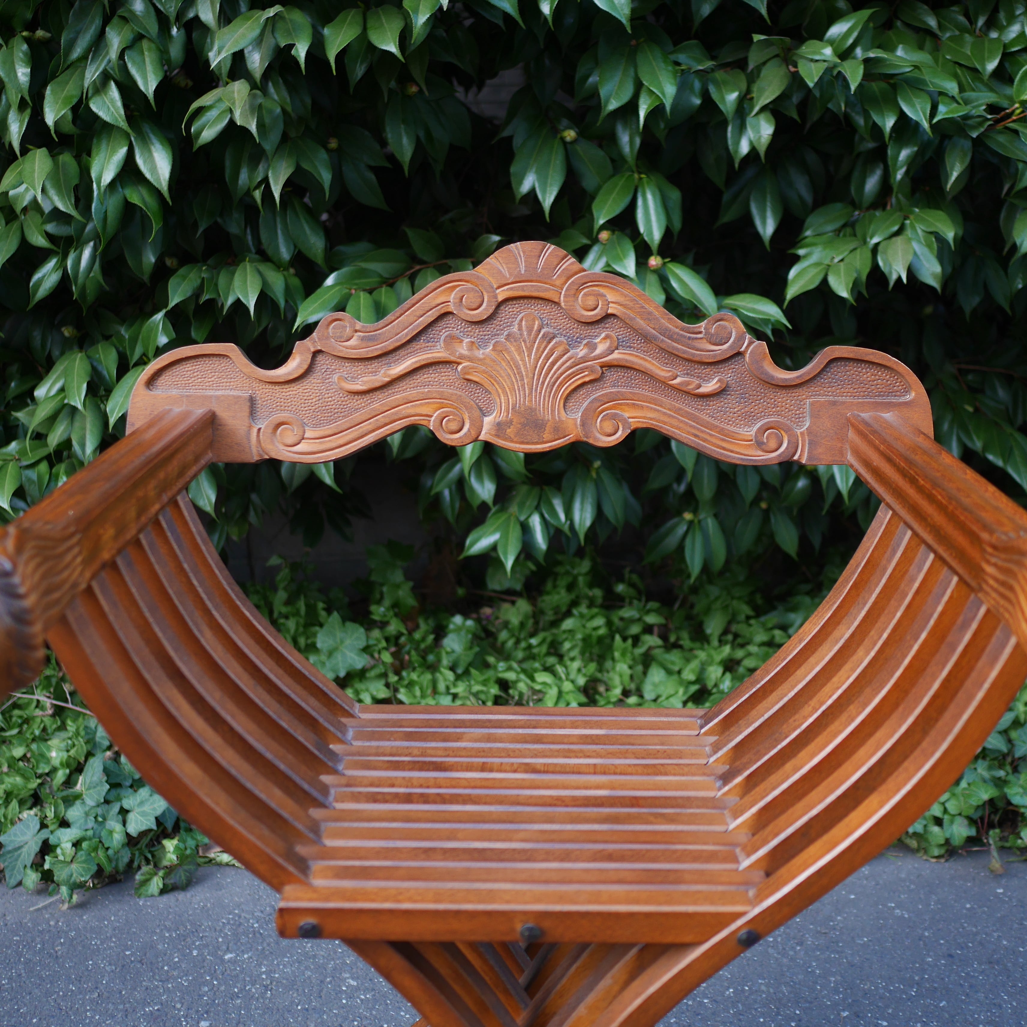 サヴォナローラチェア | トリノス-torinoth- | 新宿区神楽坂の