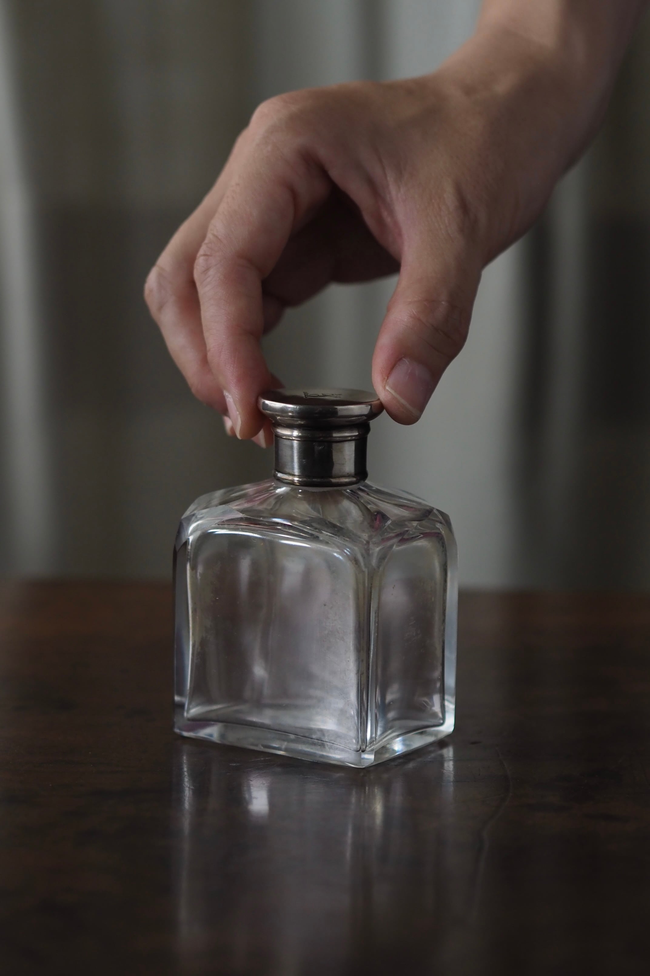 クリスタルガラス製コロンボトル No.1-antique glass perfume bottle