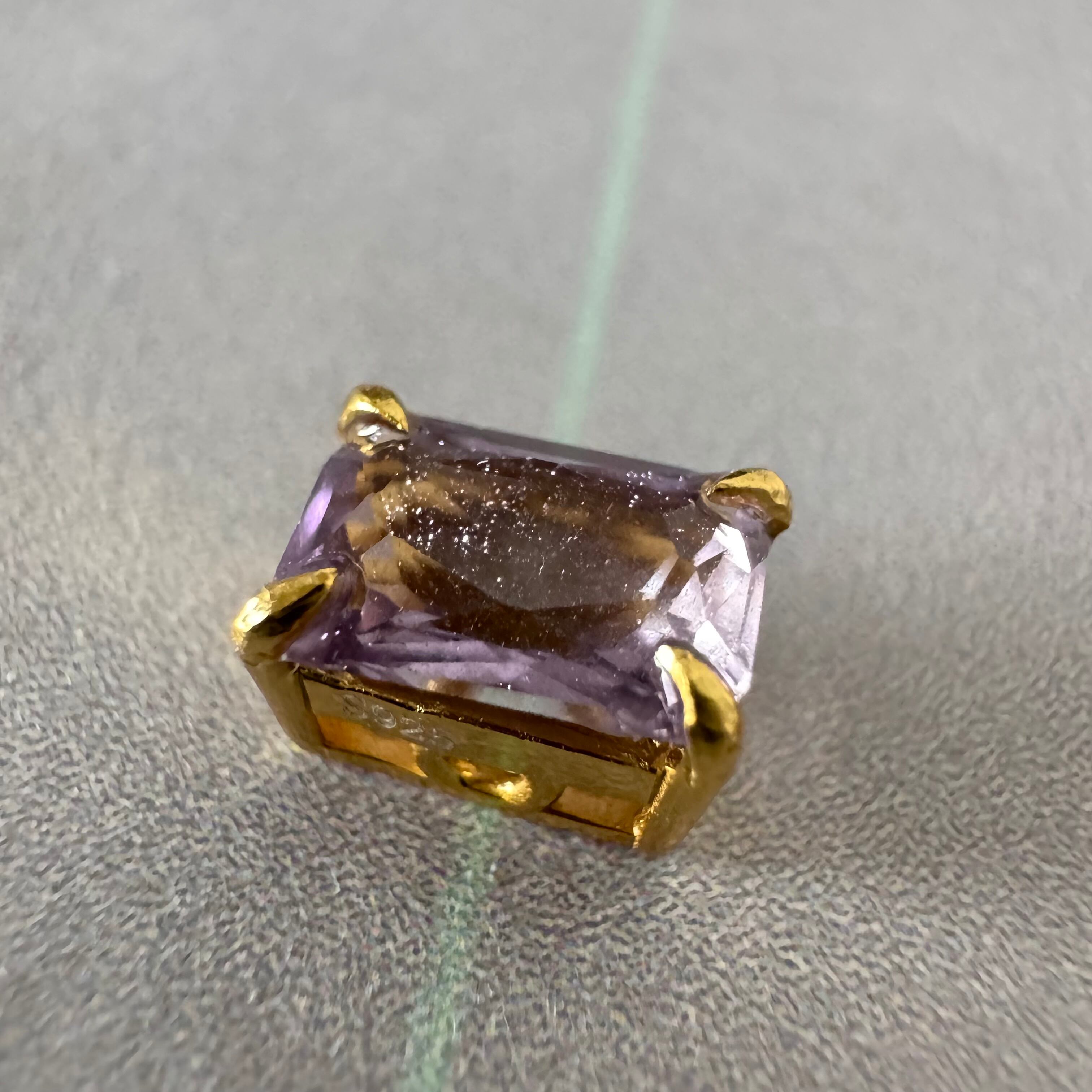 no.3 マリアライト ペンダントトップ兼ブレスチャーム