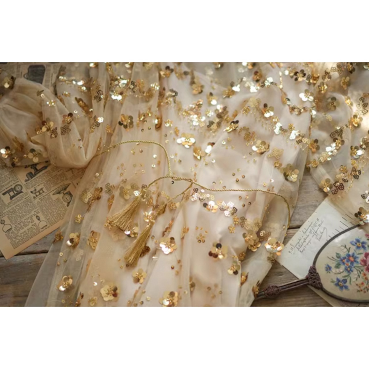 キラキラフラワーモチーフスパンコールブラウス Y0056