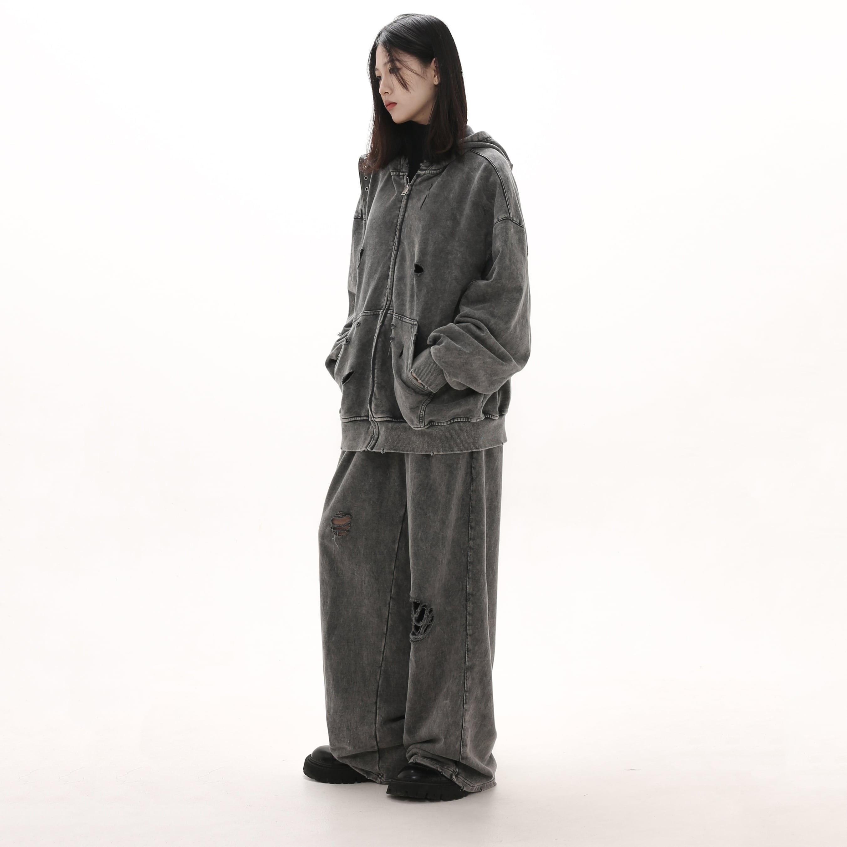 EMOSTANCE ウォッシュドホースパッチジップパーカー GIBBYCNAウォッシュドブラックダメージジップパーカー | citron