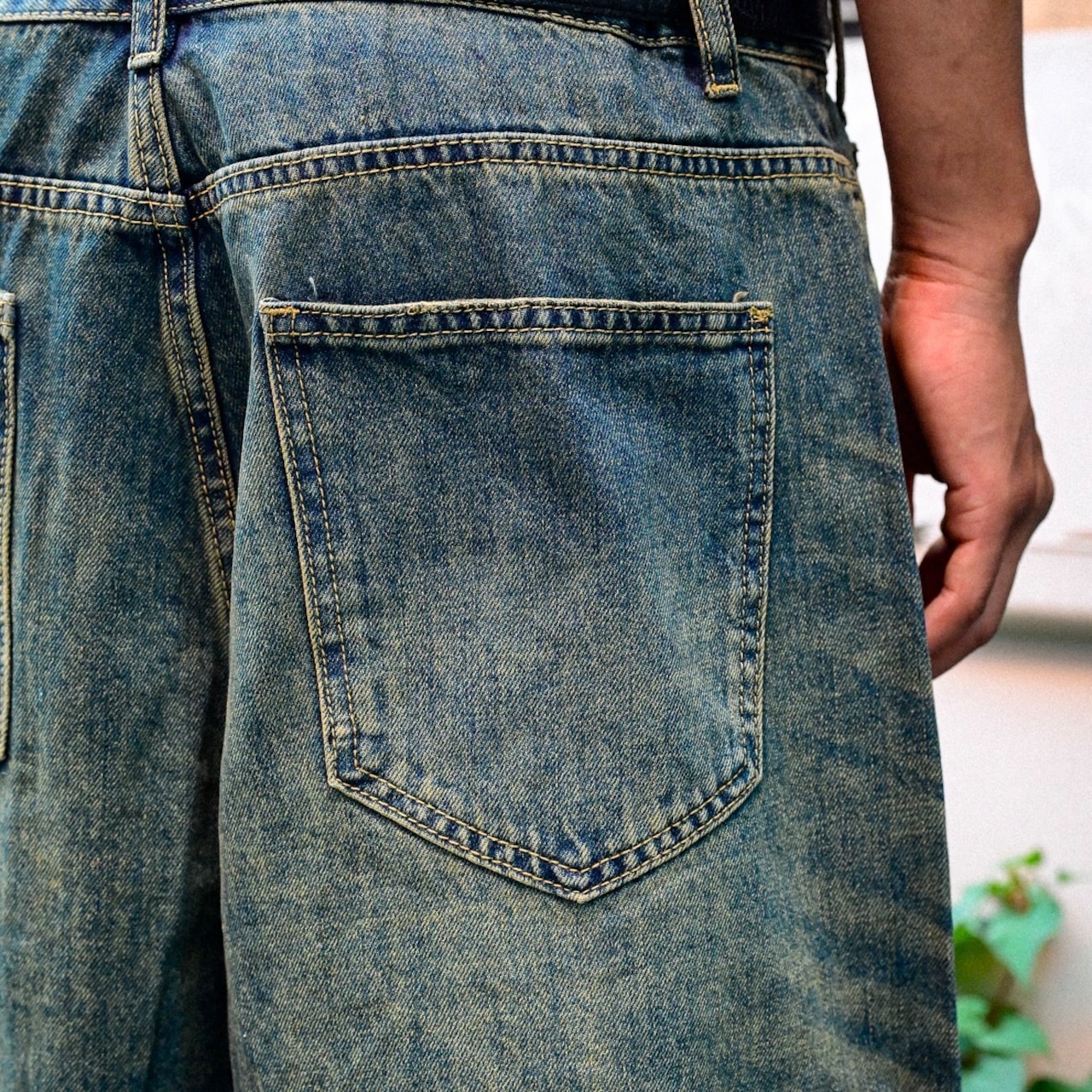 VINTAGE FADED EXTRA BAGGY JORTS