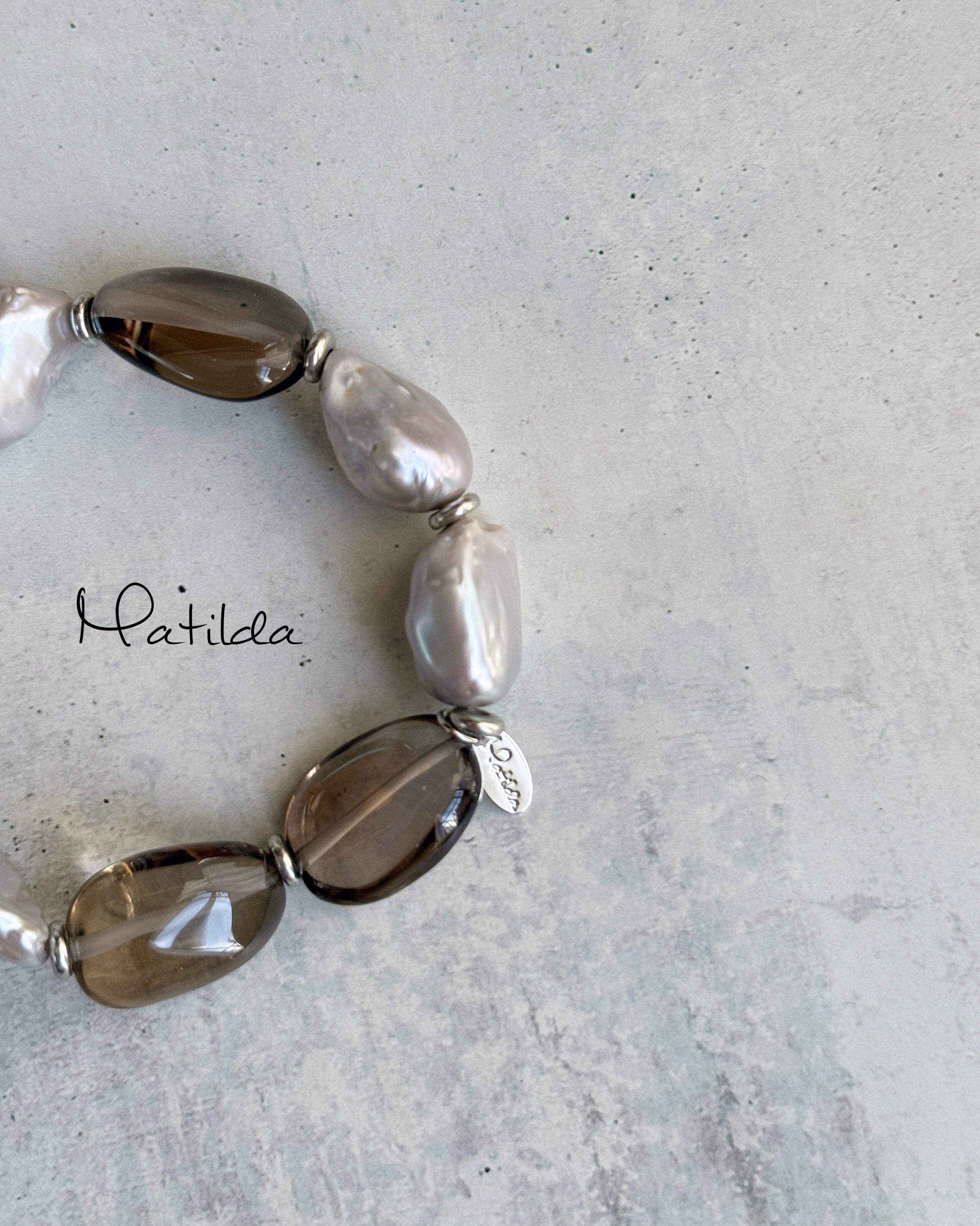 【再販】bicolor bracelet(スモーキークォーツ×淡水パール)