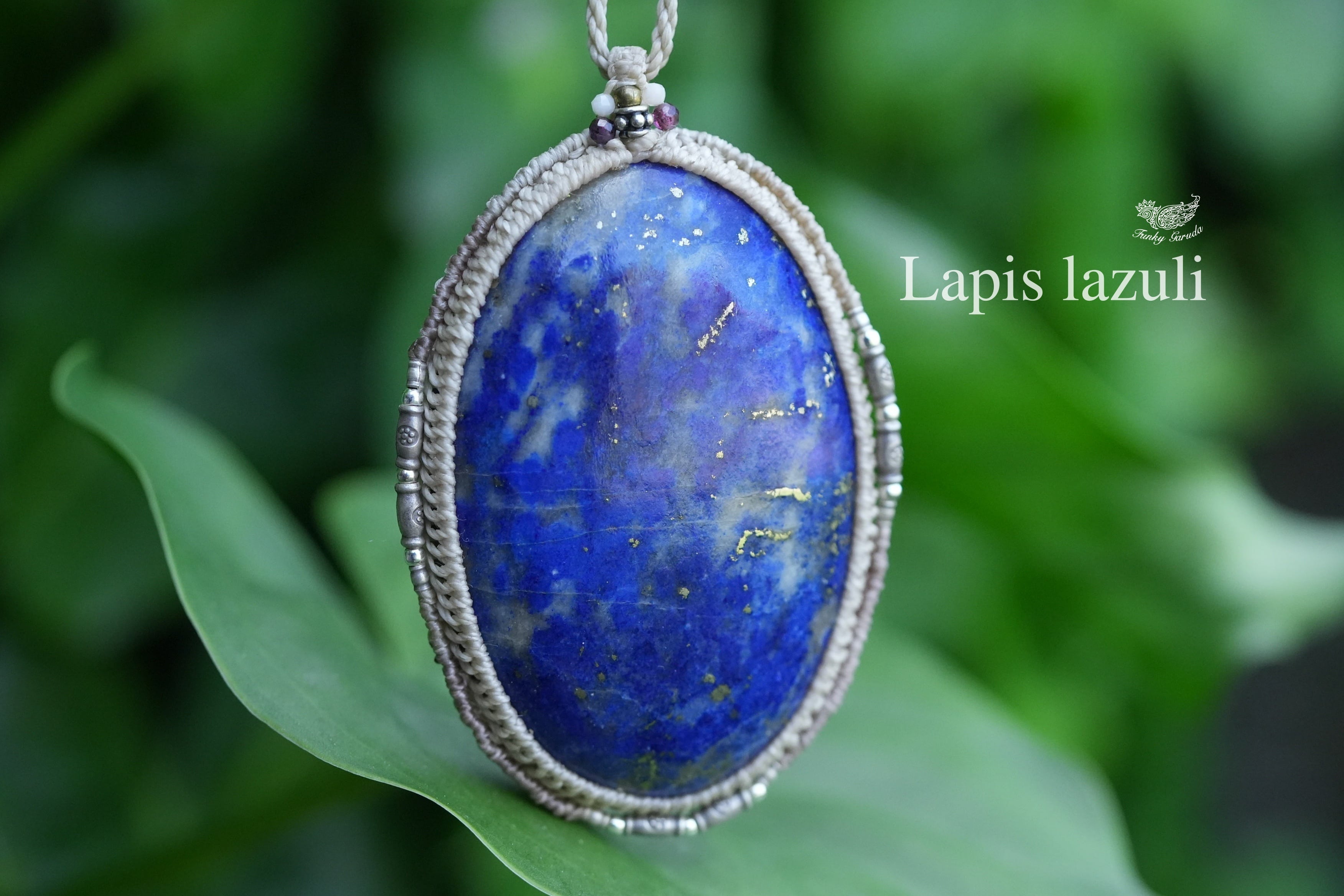 特大☆金のパイライト☆ラピスラズリ マクラメネックレス1672 | Funky