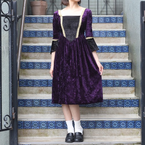 USA VINTAGE BELL SLEEVE VELOUR DRESS ONE PIECE/アメリカ古着ベルスリーブベロアドレスワンピース