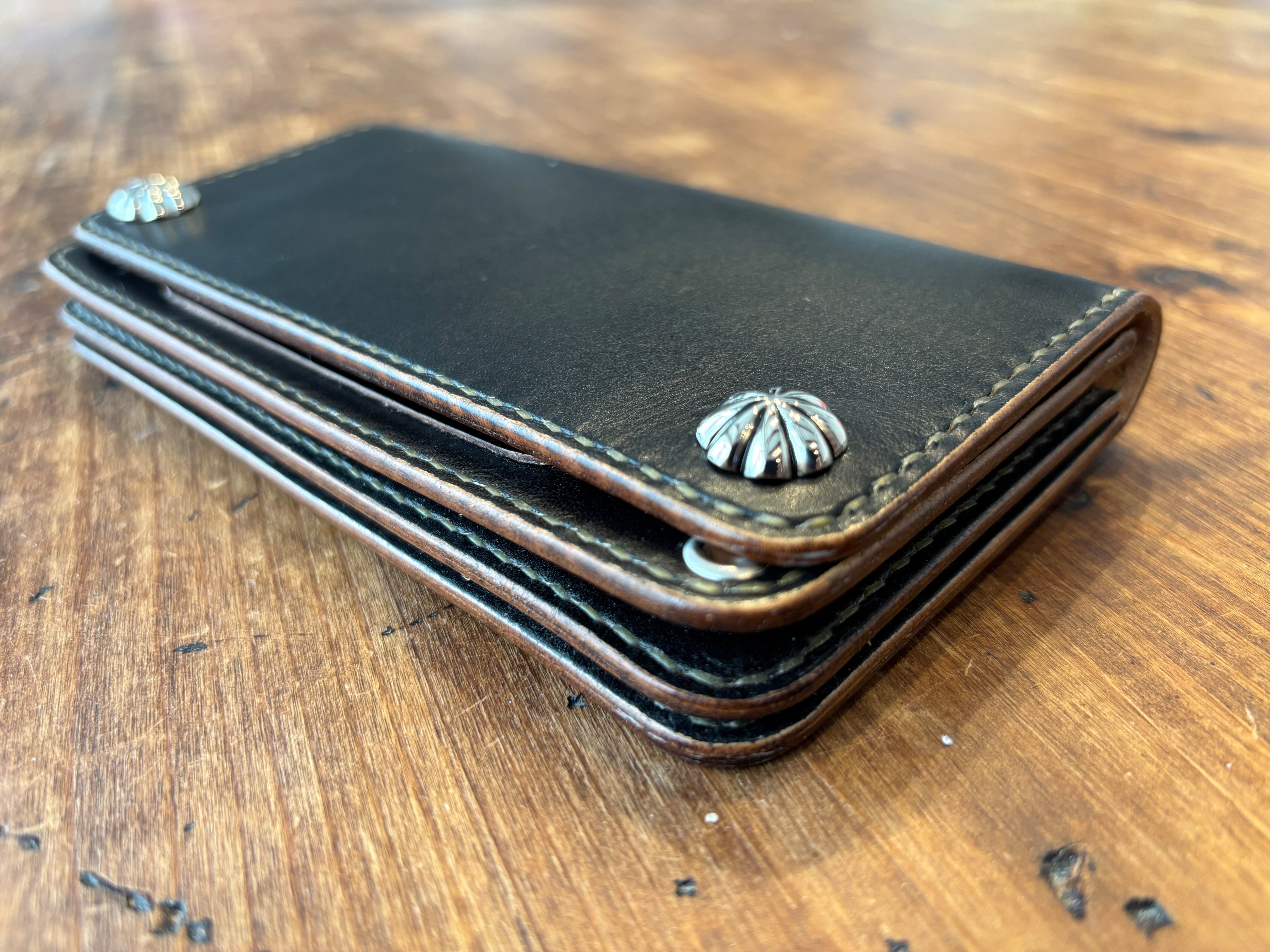 トラッカーウォレット TW02-BK アポロコンチョカスタム ブラック 財布