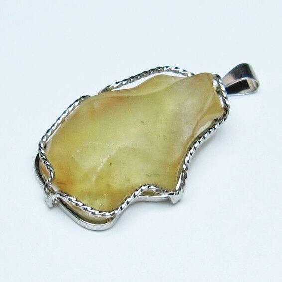 リビアングラス ペンダント 一点物 おまかせ便 112-13888