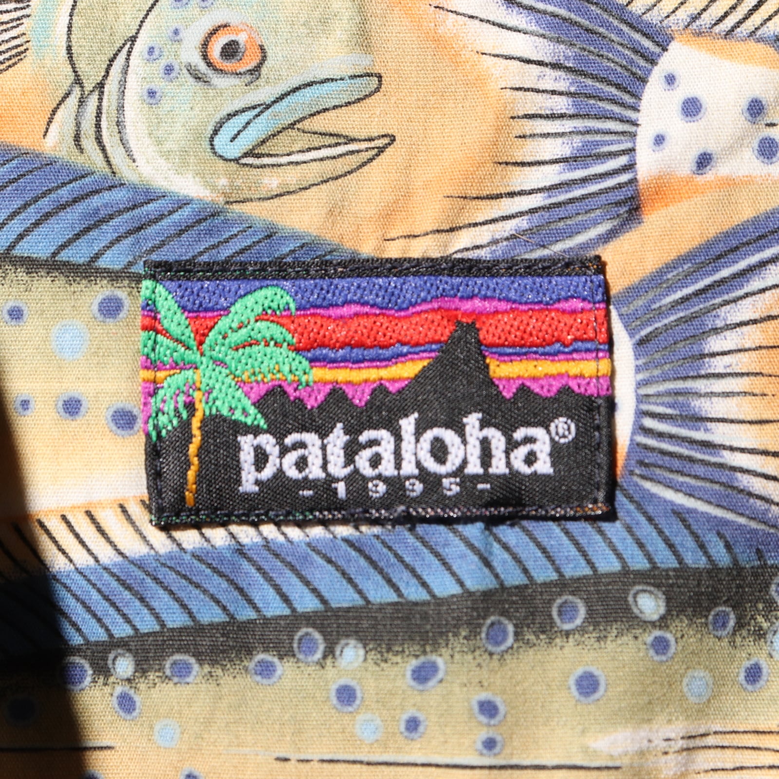 極美品 XL マヒマヒ 95年 Patagonia パタゴニア パタロハ 総柄 極美品 XL マヒマヒ 95年 Patagonia パタゴニア パタロハ 総柄