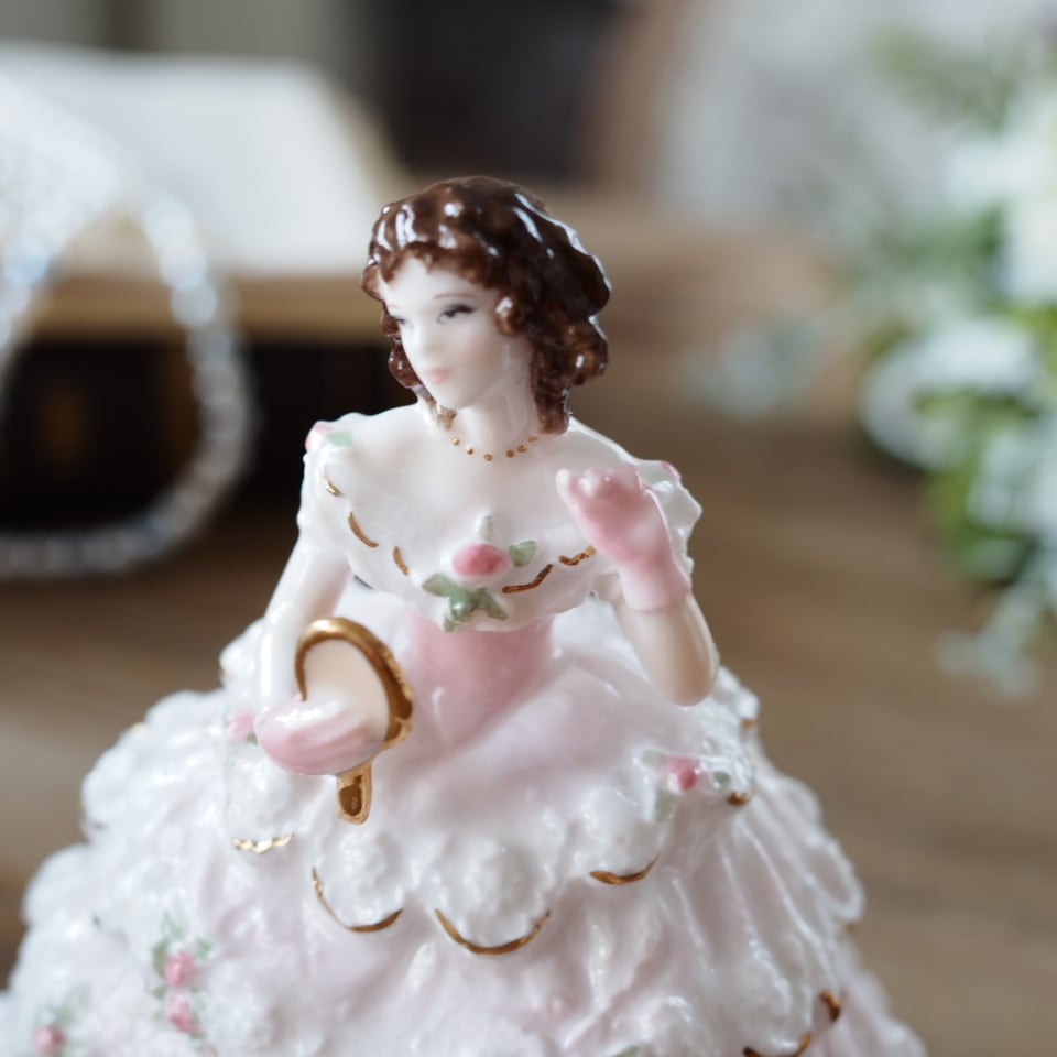 英国ロイヤルウースター Lady Sophie フィギュリン 限定品 | antique