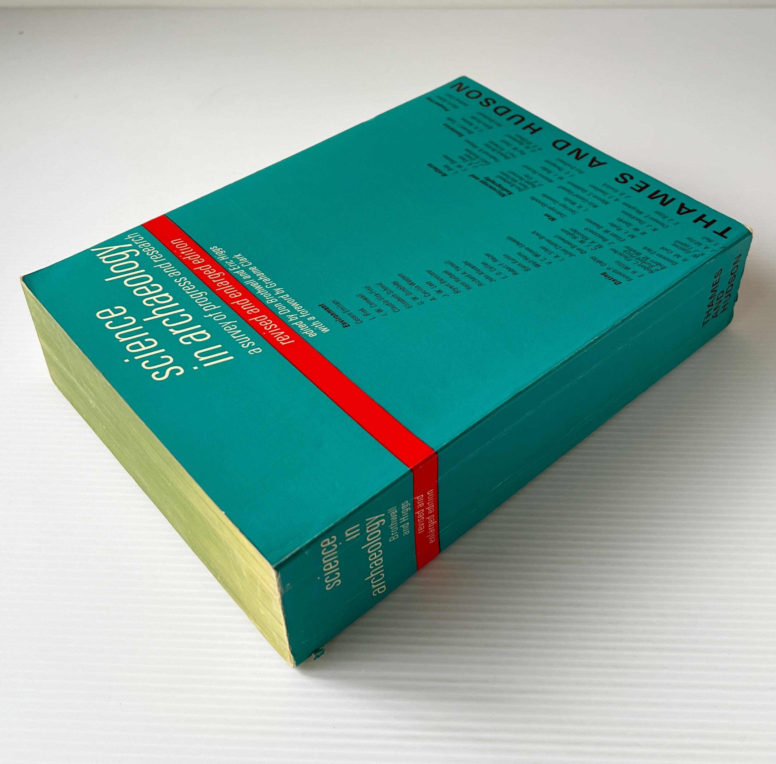 Science in Archaeology: A Survey of Progress and Research 2nd edition / Don Brothwell and Eric Higgs / Thames and Hudson