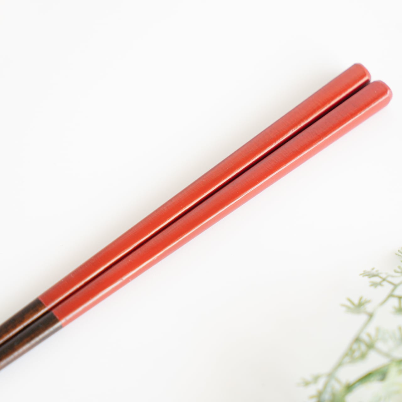 漆塗りのお箸 赤（朱） 21cm /23cm | わたなべ木工芸WEB SHOP