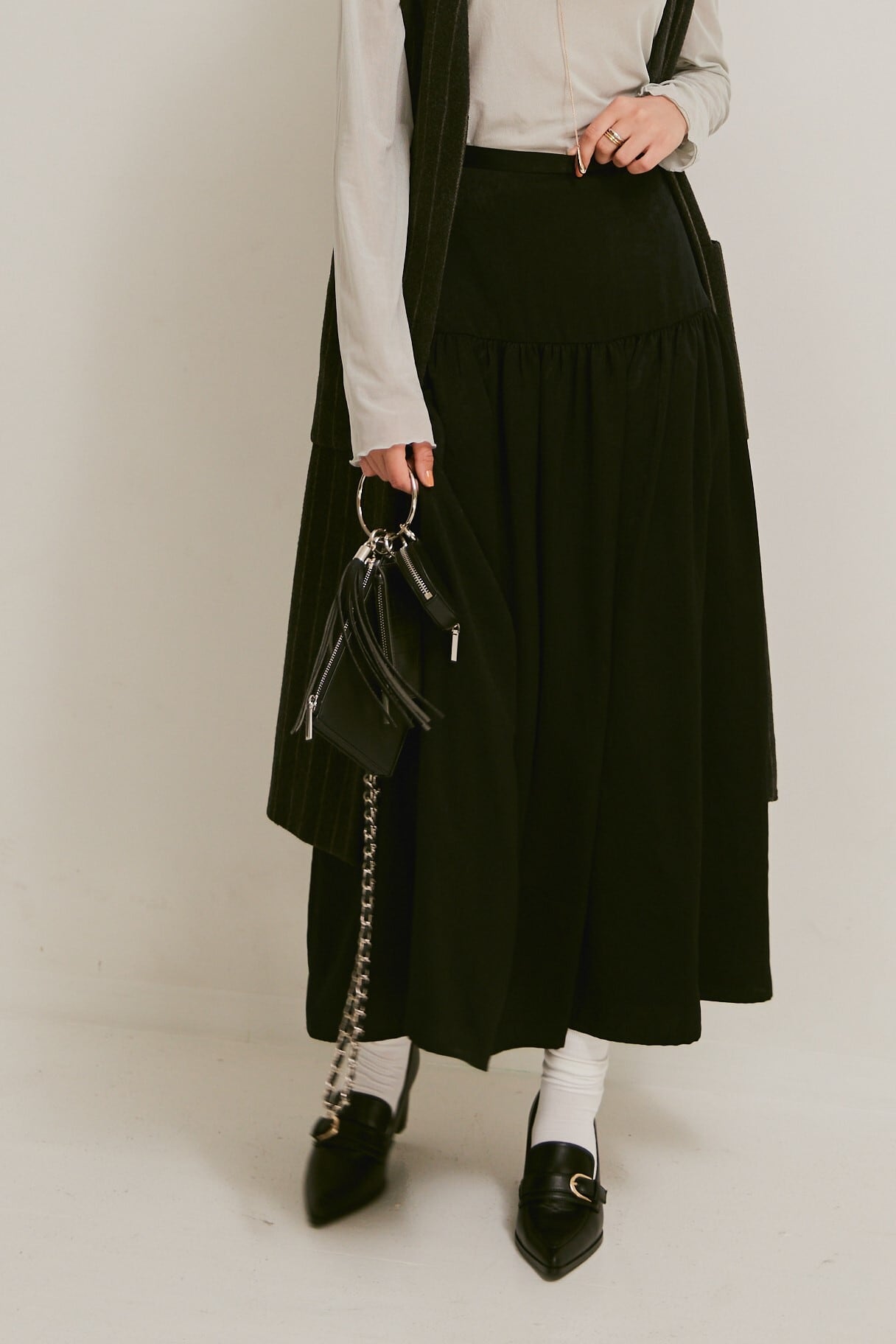 Vintage satin flare skirt BLACK