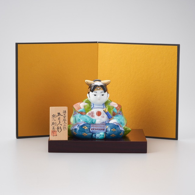 【畑萬窯】染錦 桃太郎飾置物