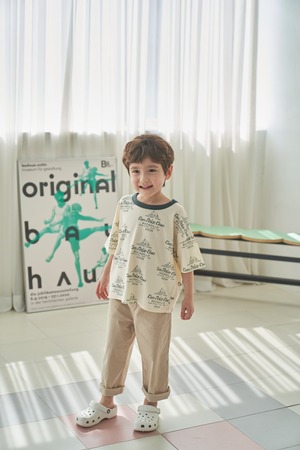 【Green tomato】VICH Tシャツ クリーム 90~130cm 240807