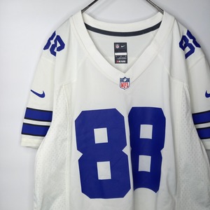 ナイキ　Vネック　フットボールTシャツ　ゲームシャツ　両面プリント　背番号　白